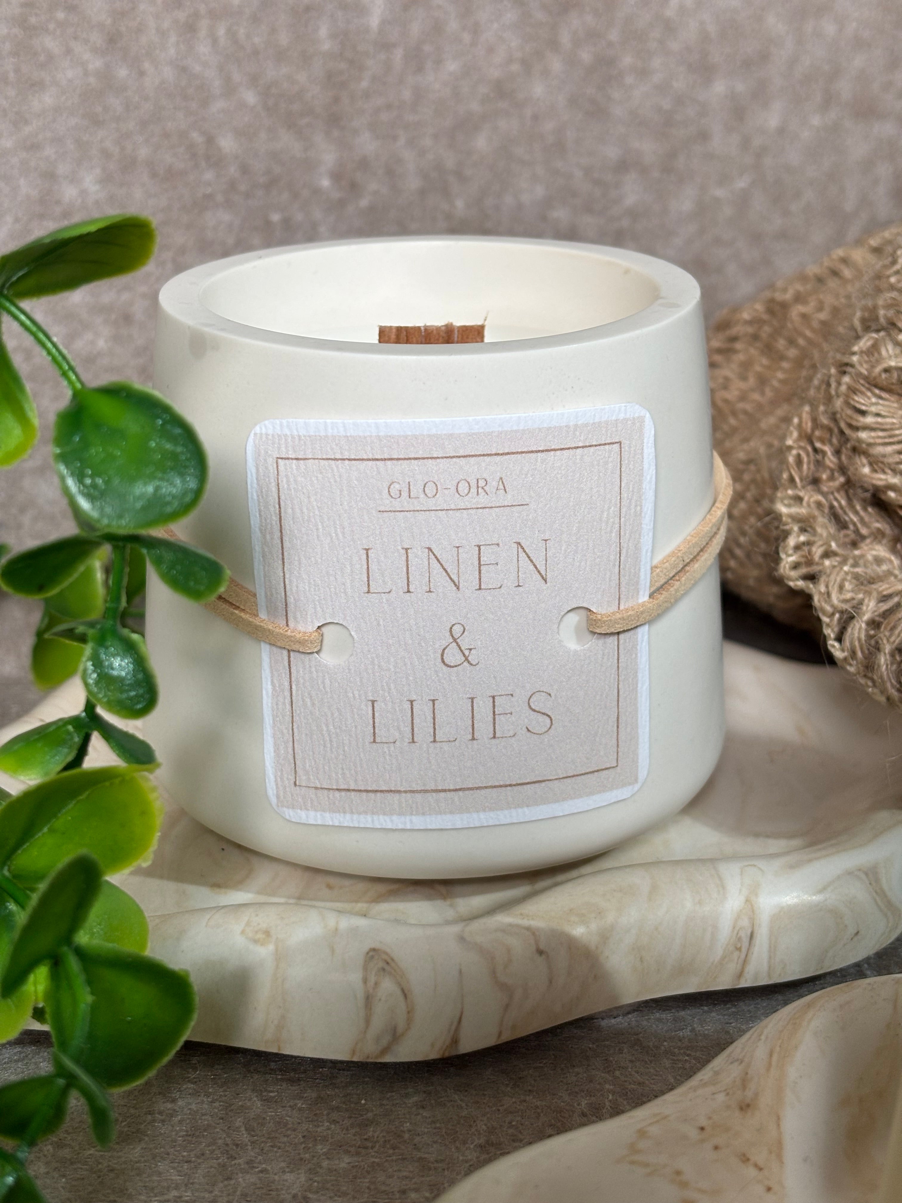 Linen & lilies